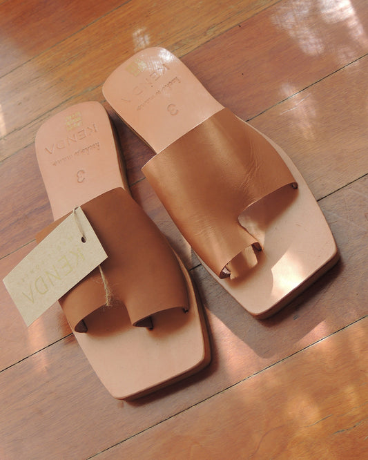 Colibrí Sandal - Tan